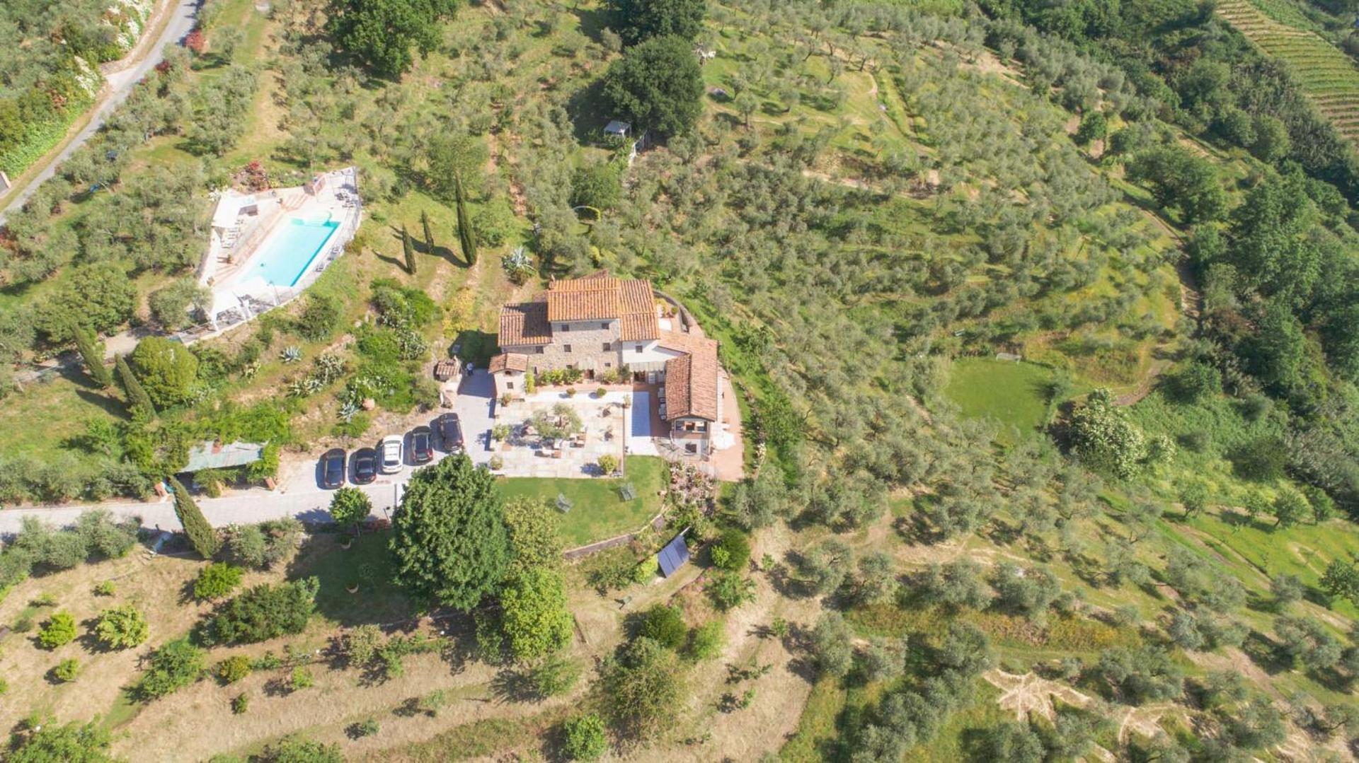B&B Hotel La Piana ボルゴ・ア・ブッジャーノ エクステリア 写真