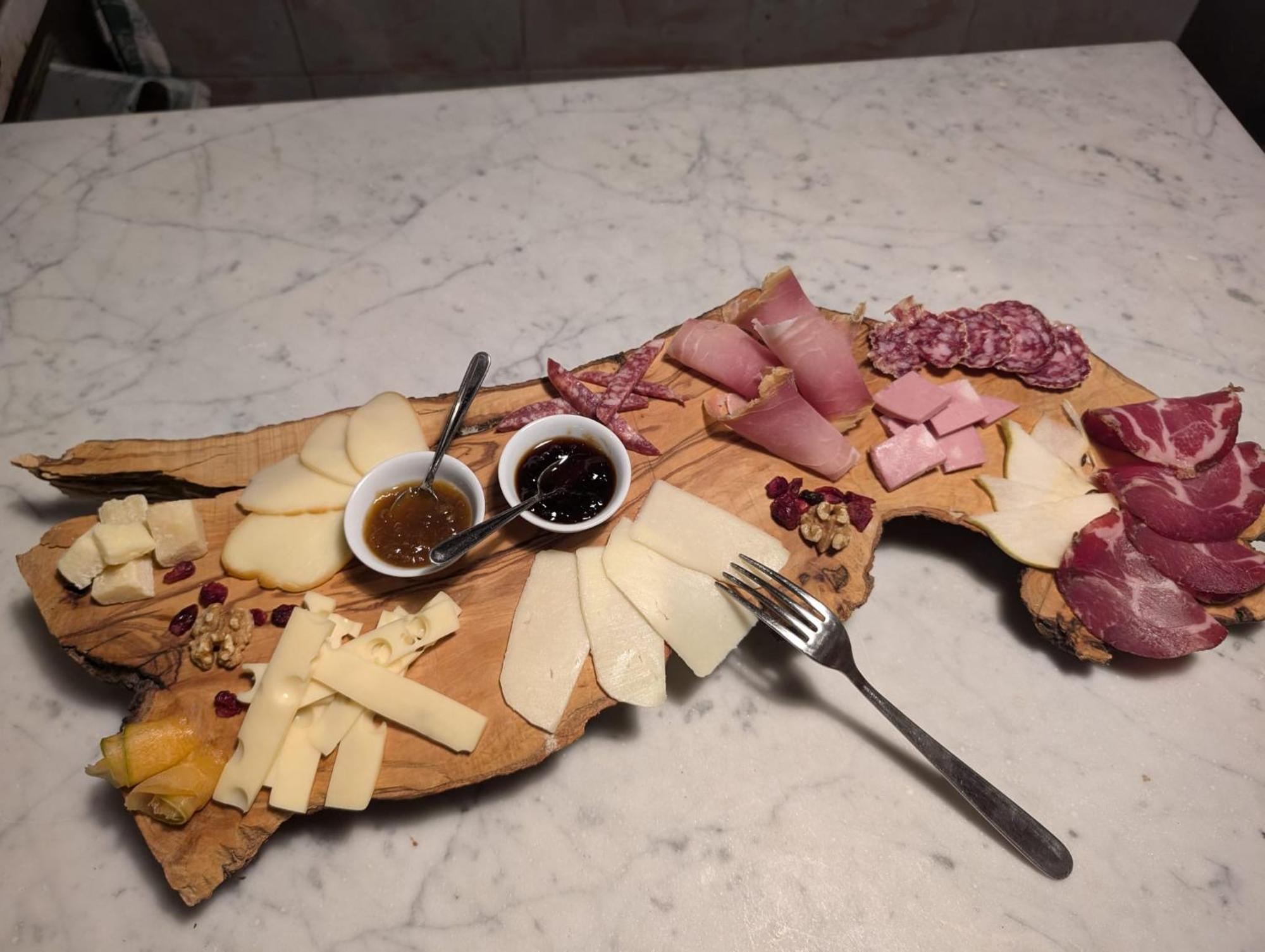 B&B Hotel La Piana ボルゴ・ア・ブッジャーノ エクステリア 写真