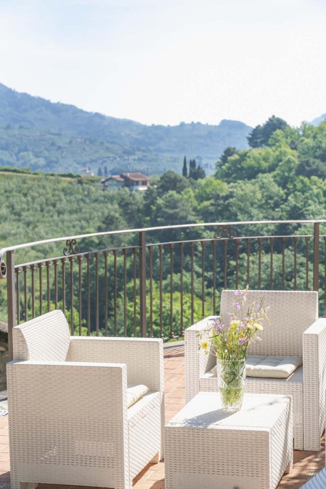 B&B Hotel La Piana ボルゴ・ア・ブッジャーノ エクステリア 写真