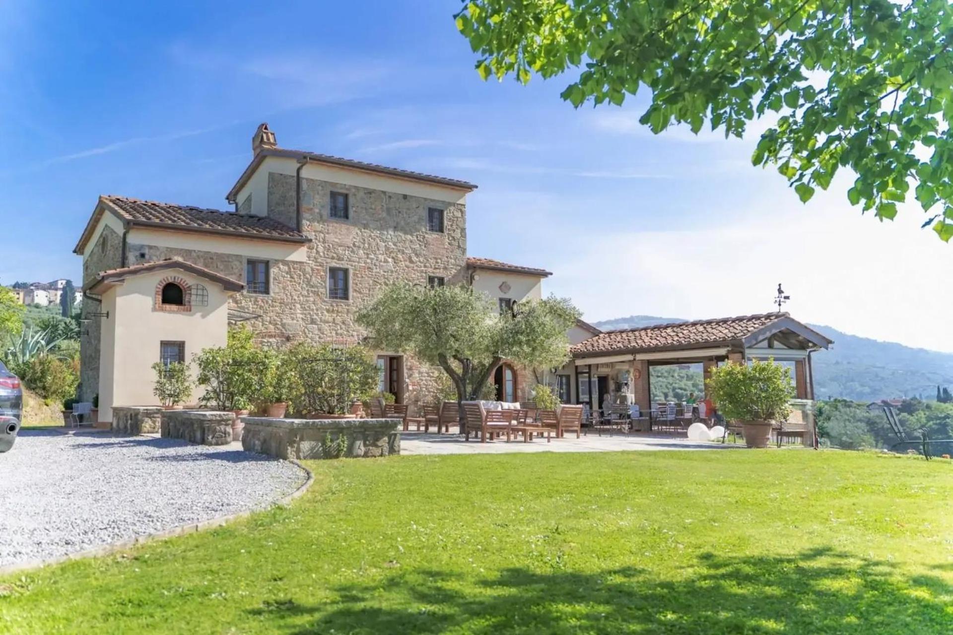 B&B Hotel La Piana ボルゴ・ア・ブッジャーノ エクステリア 写真