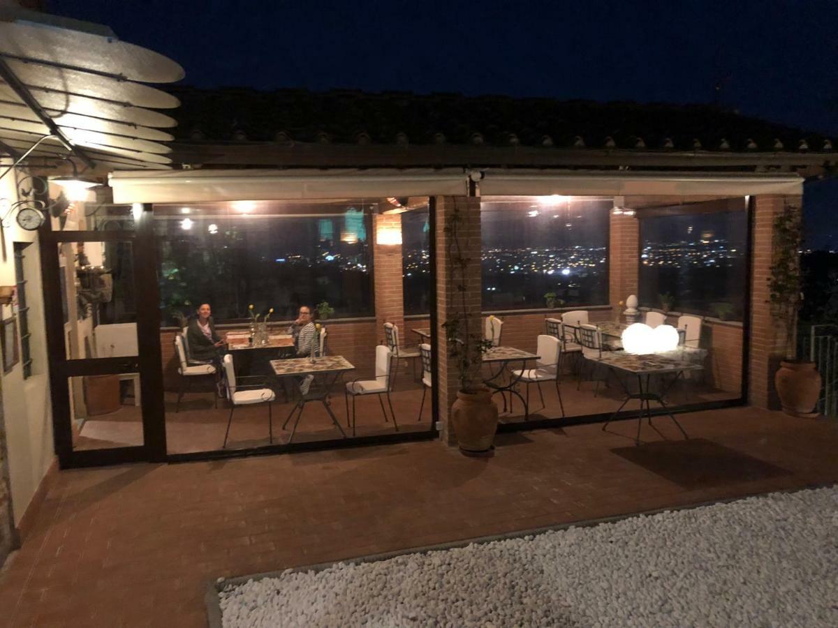 B&B Hotel La Piana ボルゴ・ア・ブッジャーノ エクステリア 写真